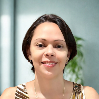 Alessandra de Oliveira Lucena
